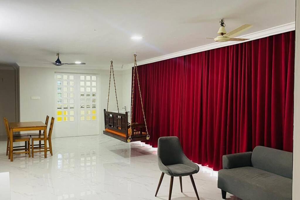 Rajamandiram 3Bhk Ac Apartment In Trivandrum Central Thiruvananthapuram Kültér fotó