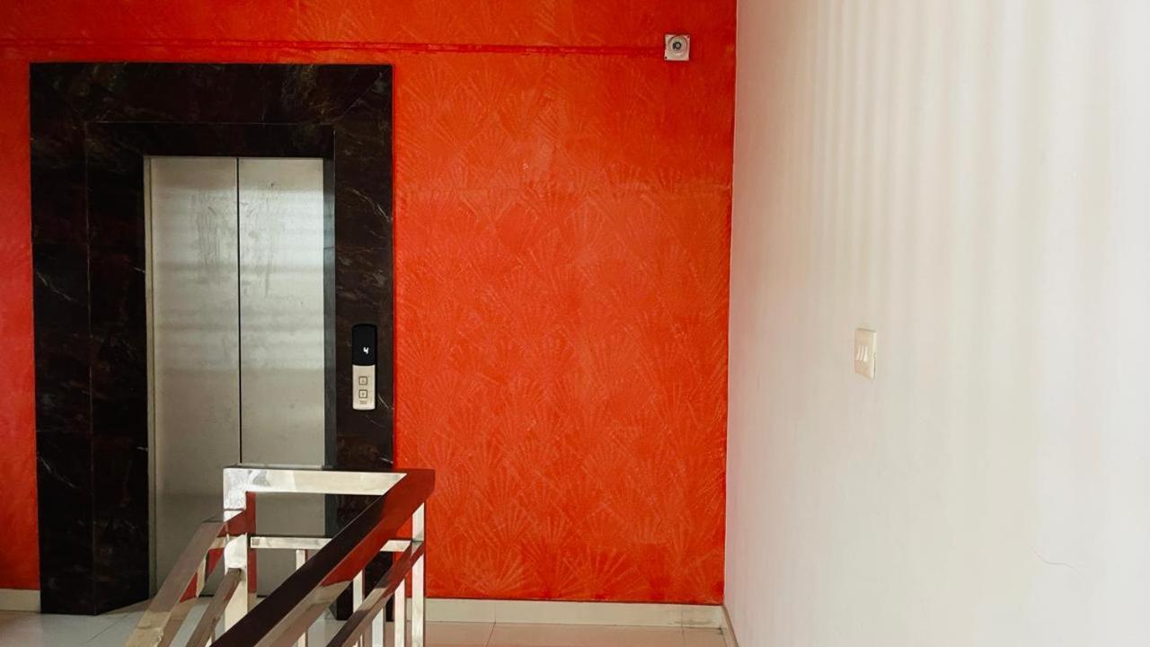Rajamandiram 3Bhk Ac Apartment In Trivandrum Central Thiruvananthapuram Kültér fotó